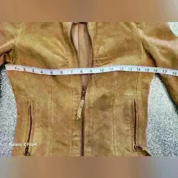 LE CHATEAU  GUENINE SUEDE JACKET - Picture 4 of 8